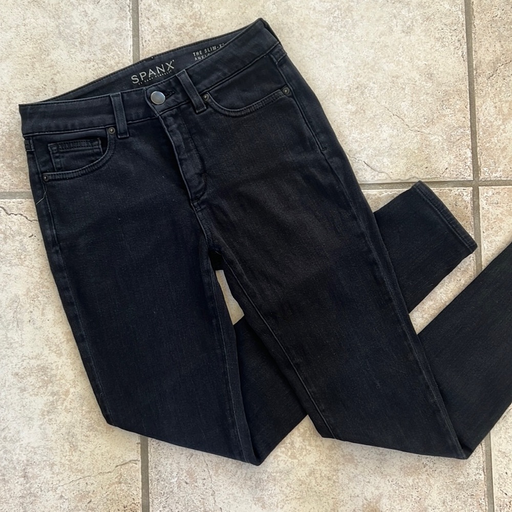 SPANX by Sara Blakey. The SLIM-X ankle. Black